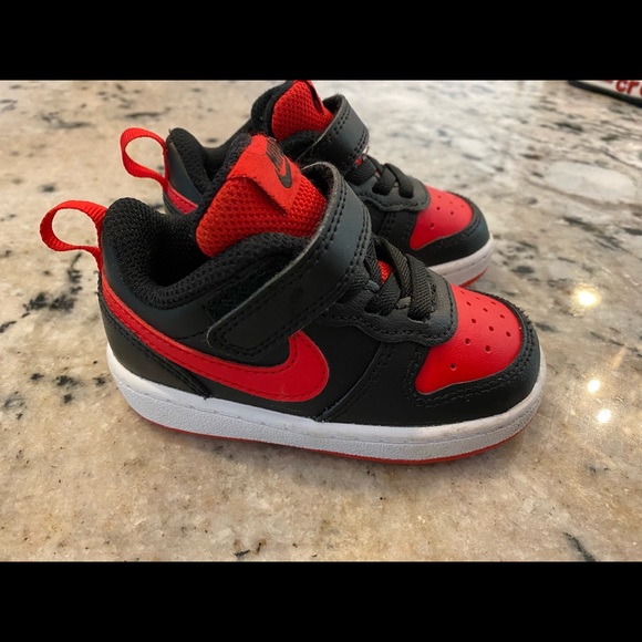 Boys NIKE sneakers, CROCS and Cat and Jack size 5 shoes - Picture 2 of 4